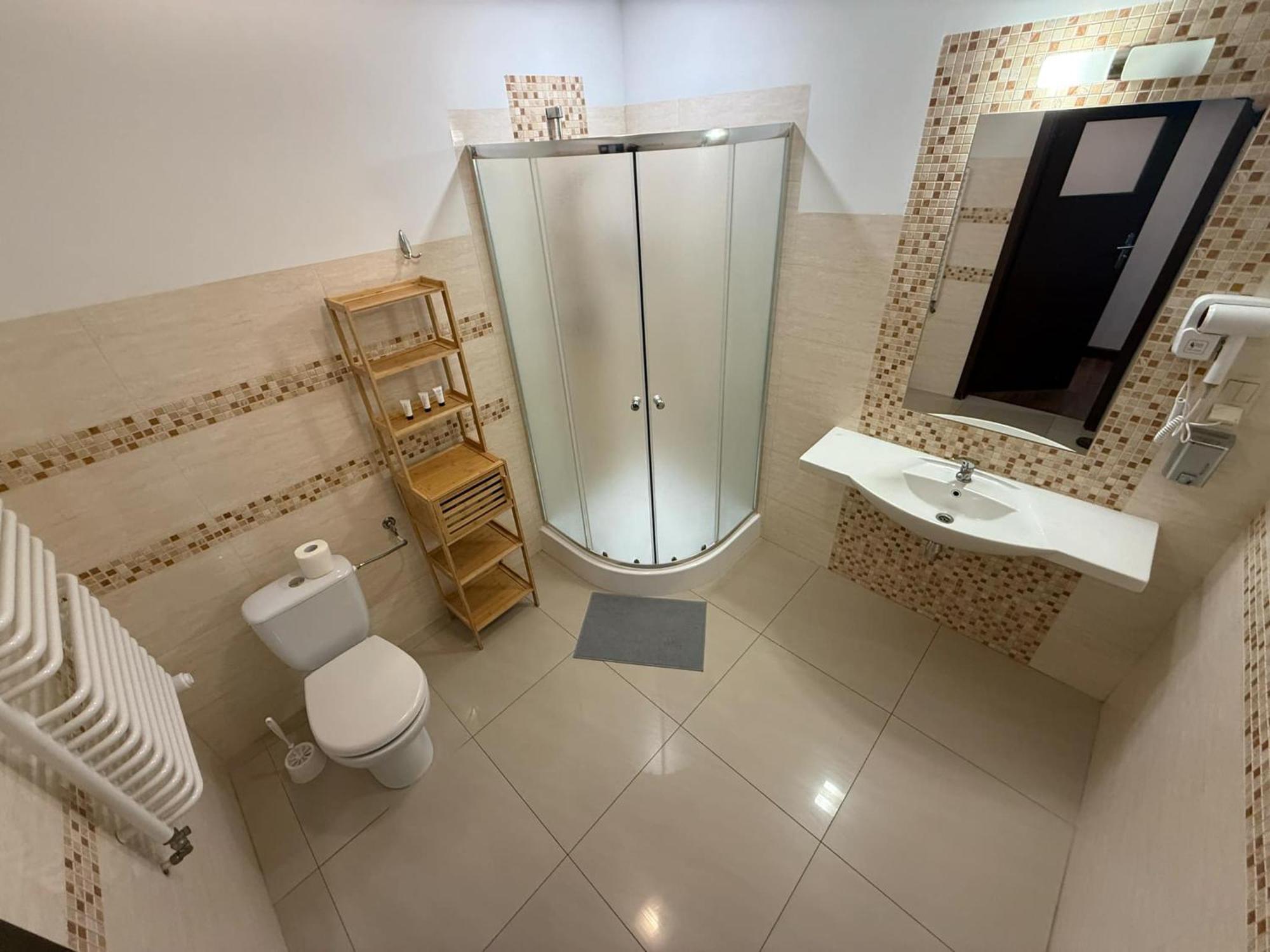 Magiczna Farma Hotel Obiady Maka I Magia 赞布鲁夫 外观 照片